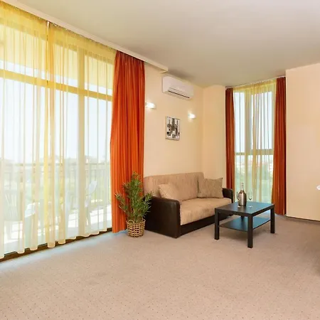 Отель Julia Свети-Влас