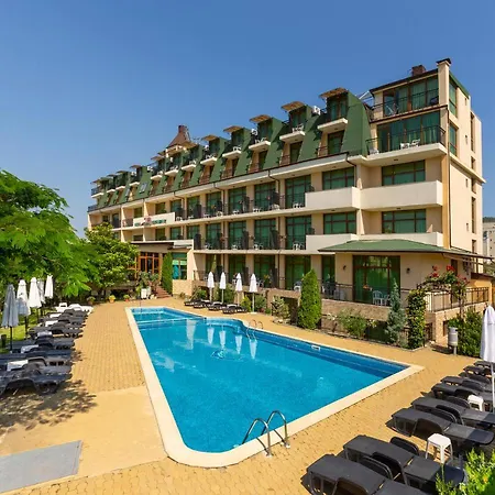 джулия Хотел Свети Влас