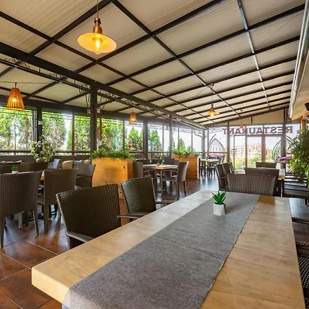 Хотел джулия Свети Влас