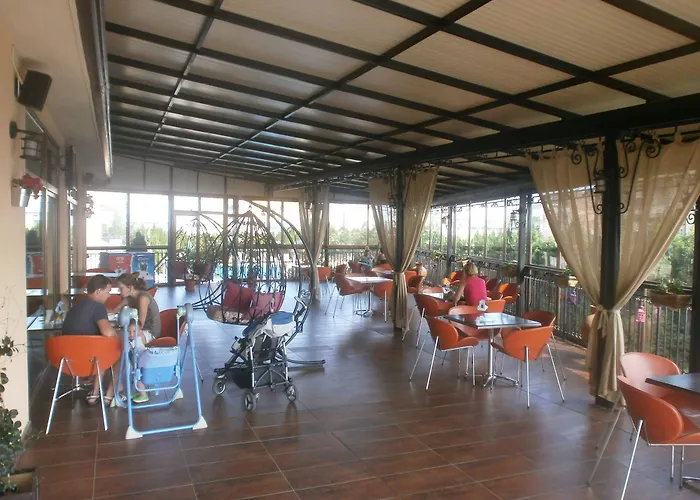 Julia Отель Свети-Влас